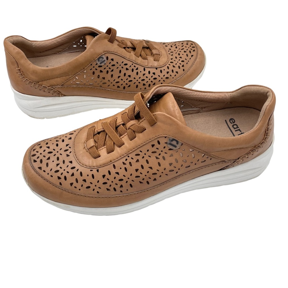 Earth Nimble Viva Sand Brown Perforated Elastic Lace Up Slip On Sneaker 9 Wide